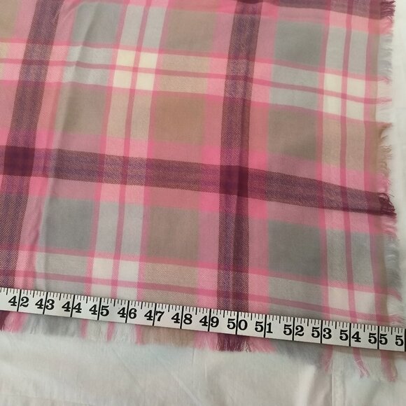 Coach  NWT Wool Ladies Scarf - Picture 5 of 5